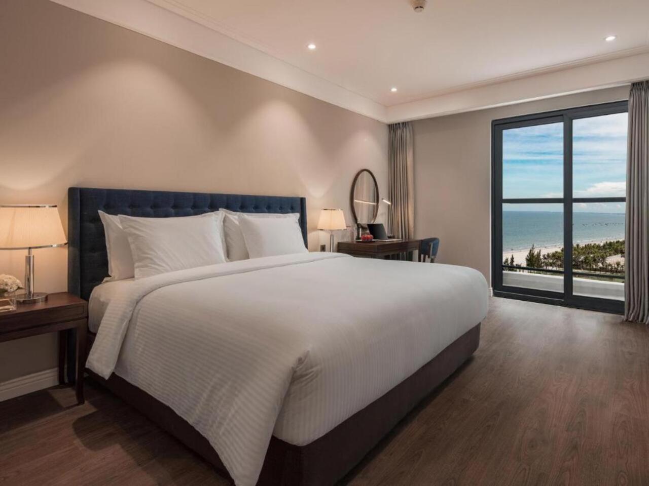 Sunrise Luxury Apartment With Ocean View Da Nang Eksteriør billede
