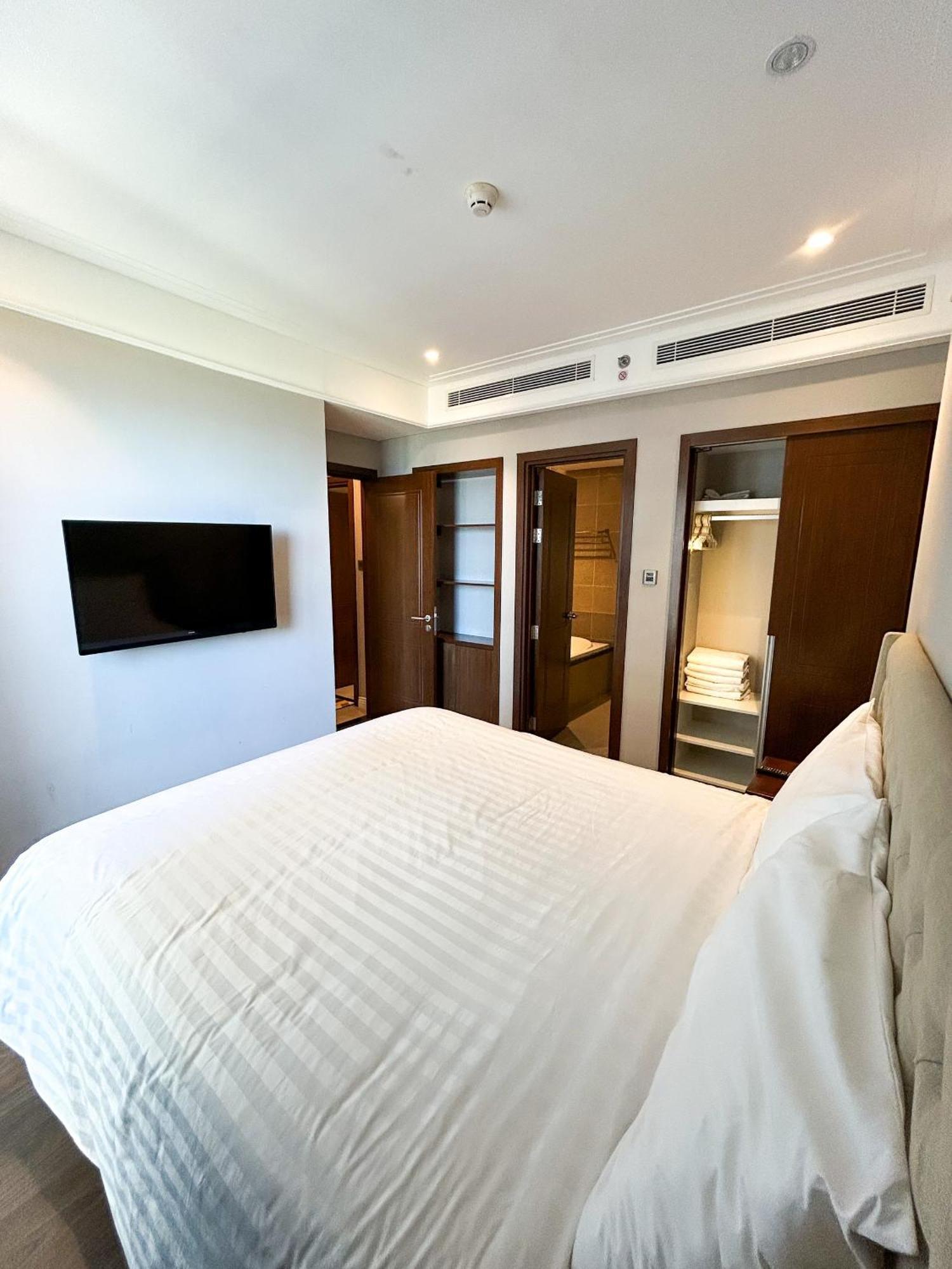 Sunrise Luxury Apartment With Ocean View Da Nang Eksteriør billede